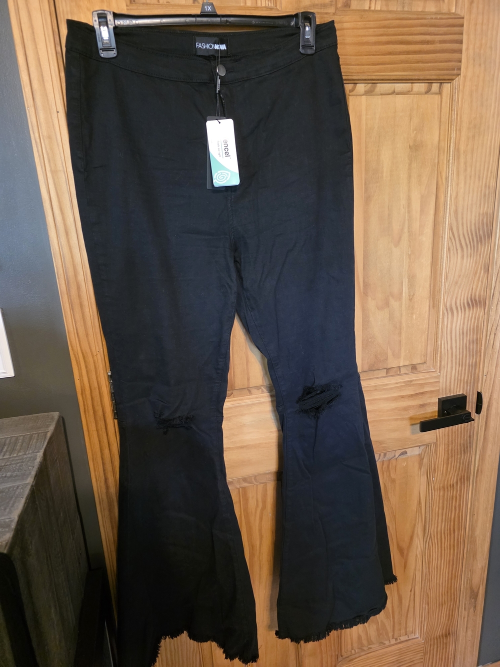Womens Plus Size Fashion Nova Black Extreme Bell Bottom Jeans Size 18